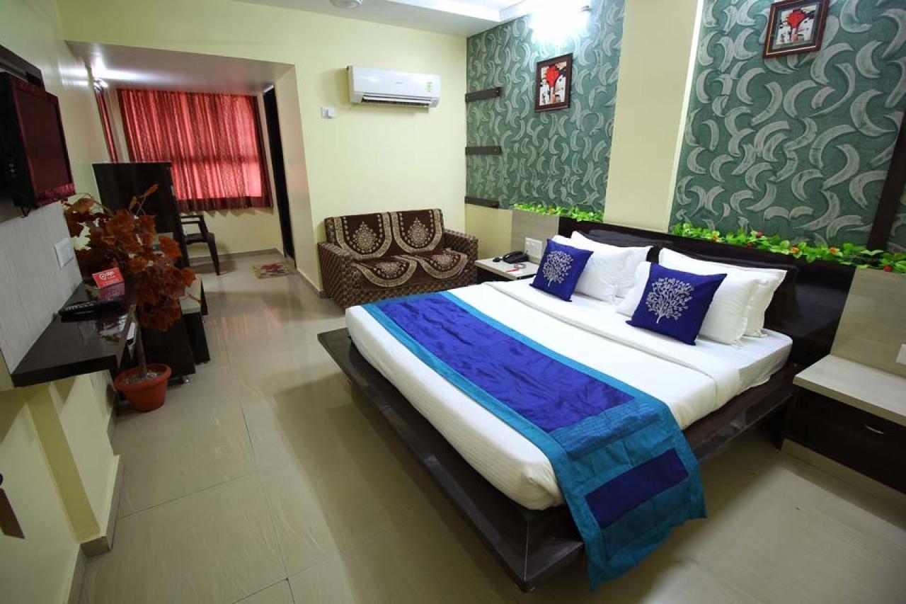 Hotel Ratnadeep Ahmedabad Exterior foto